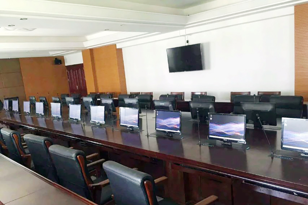 海南某法院（常規(guī)升降器）