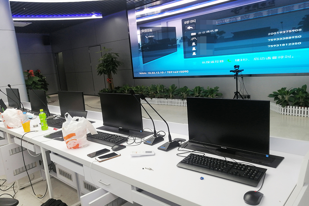 某電信應(yīng)急指揮中心（液晶升降器）